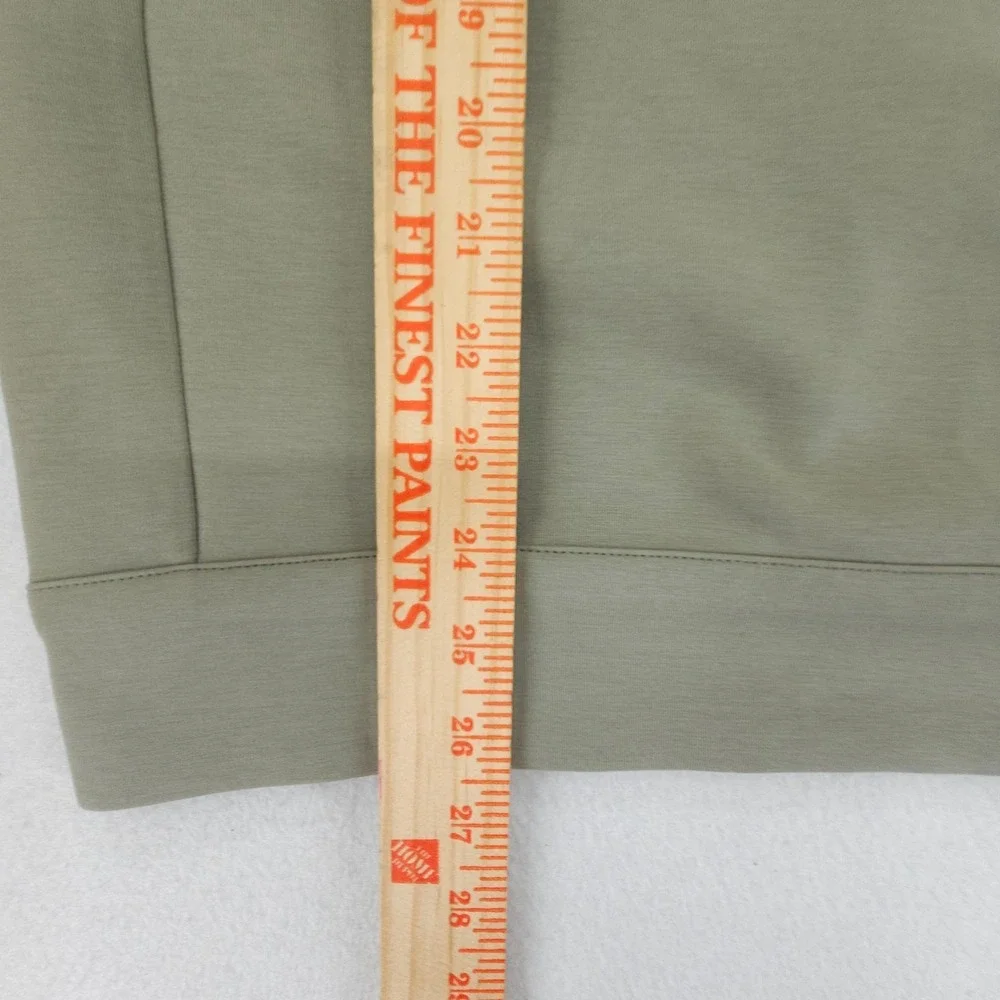 Nike Crewneck Sweatshirt Mens M Light Army/Green 24.7 ImpossiblySoft Dri-Fit NWT